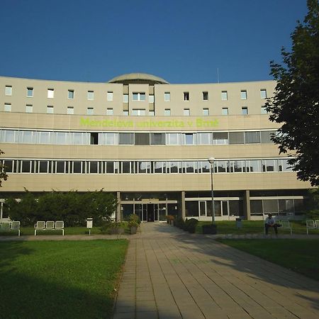 Hotel Kolej Akademie à Brno Extérieur photo
